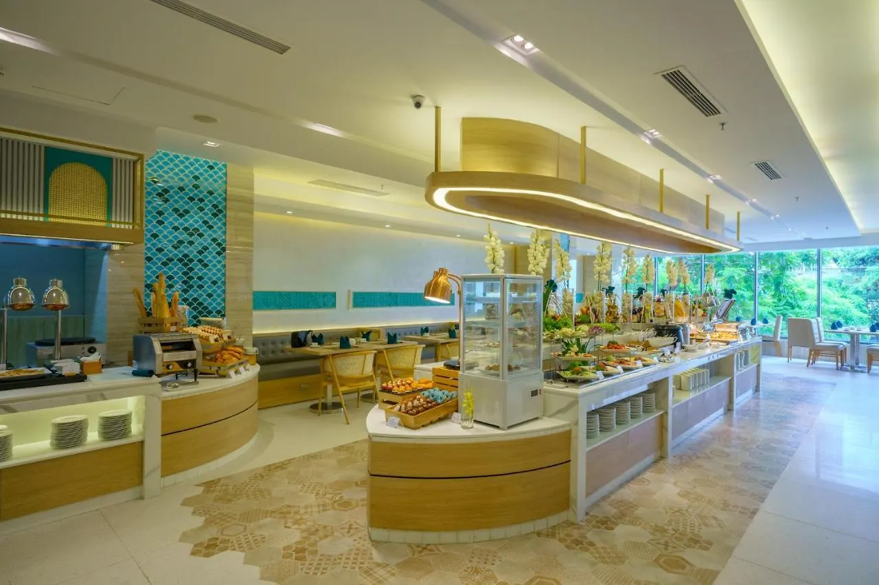 Seaesta Nha Trang Hotel