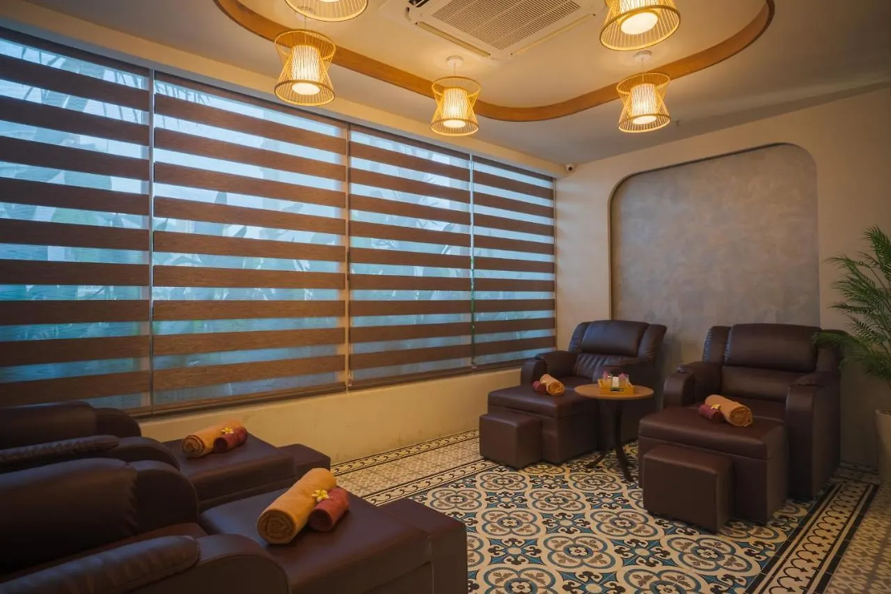 Seaesta Nha Trang Hotel